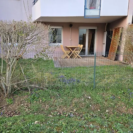 La Résidence Des Poètes * Digione